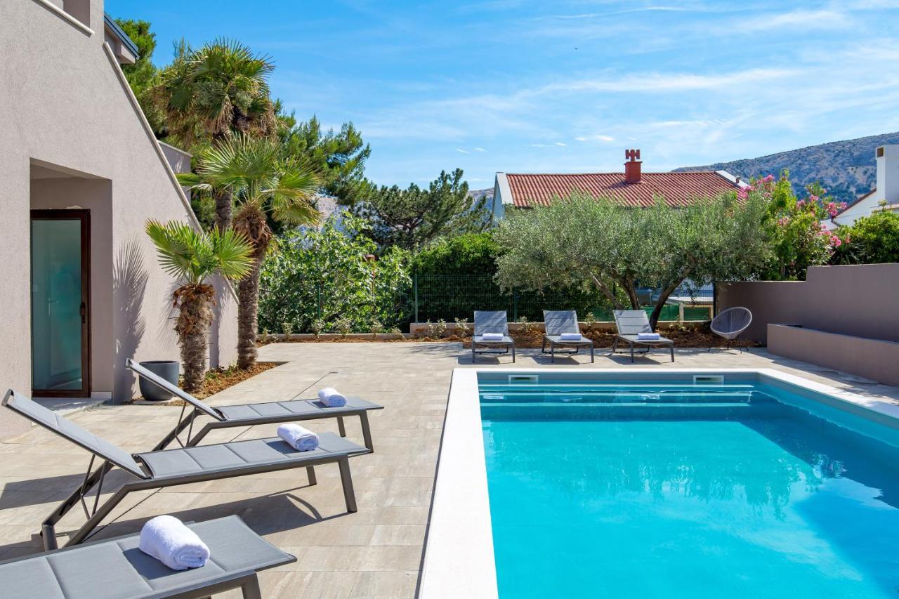 Destination Sea II Apartment Baska  Bagian luar foto