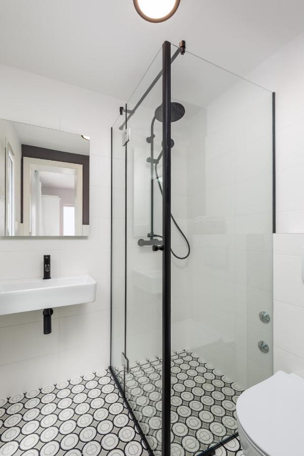 Destination Sea II Apartment Baska  Bagian luar foto