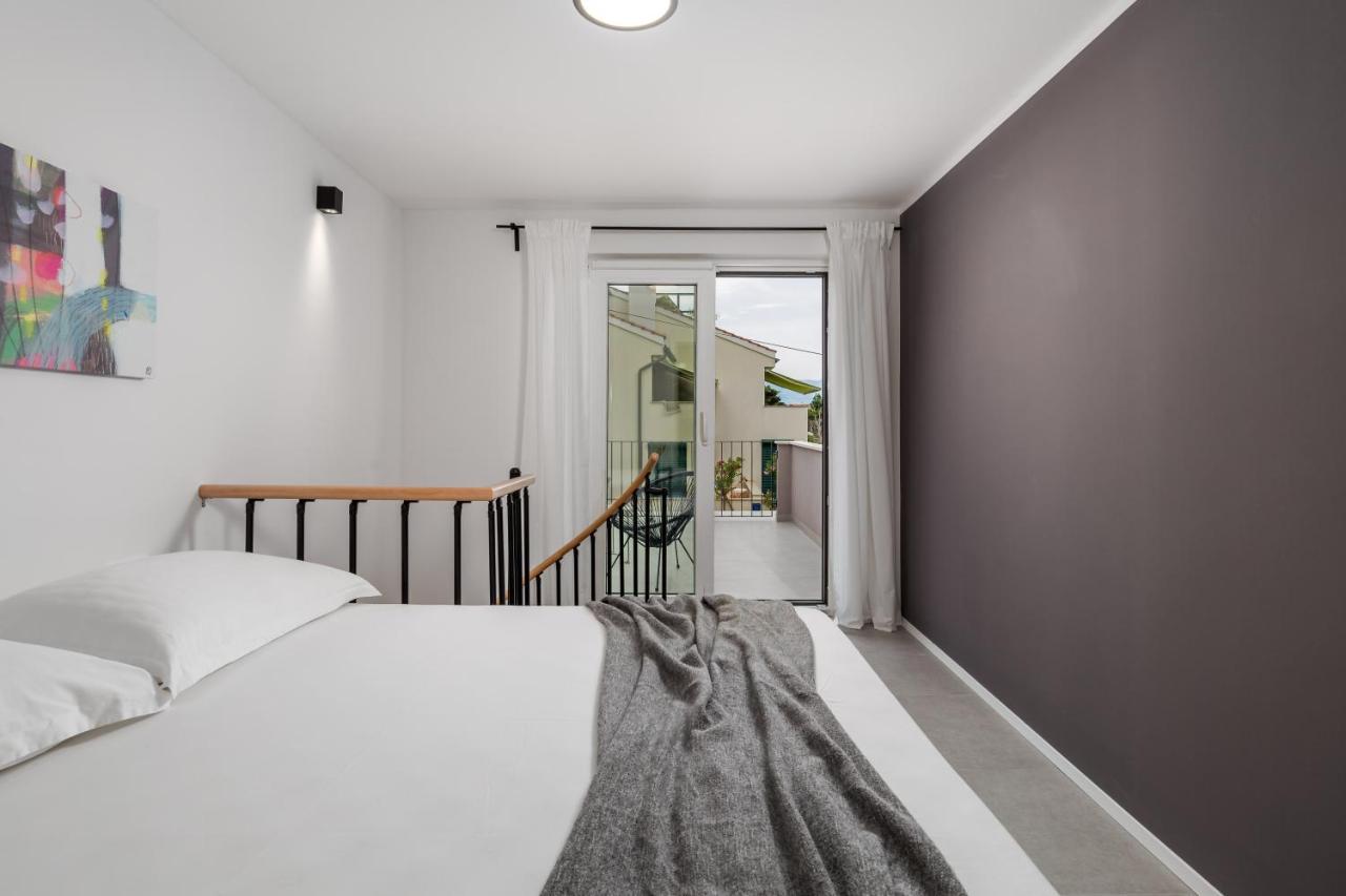 Destination Sea II Apartment Baska  Bagian luar foto
