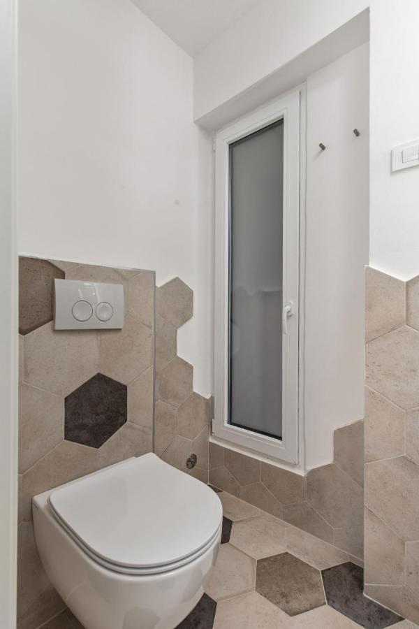 Destination Sea II Apartment Baska  Bagian luar foto